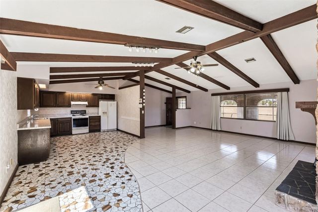 6905 GREEN SWAMP ROAD, Clermont, FL 34714