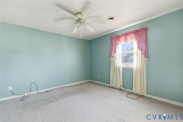 4909 Woodstream Dr, North Dinwiddie, VA 23803