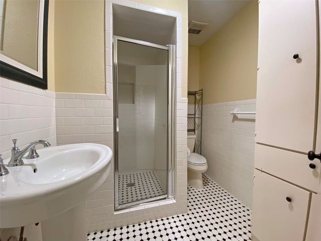 7406 Walling Lane, Dallas, TX 75231