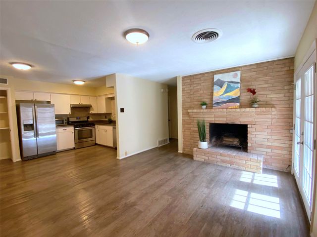 7406 Walling Lane, Dallas, TX 75231