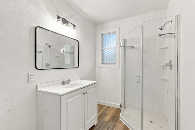 7513 Foster Drive, Lake Worth, TX 76135