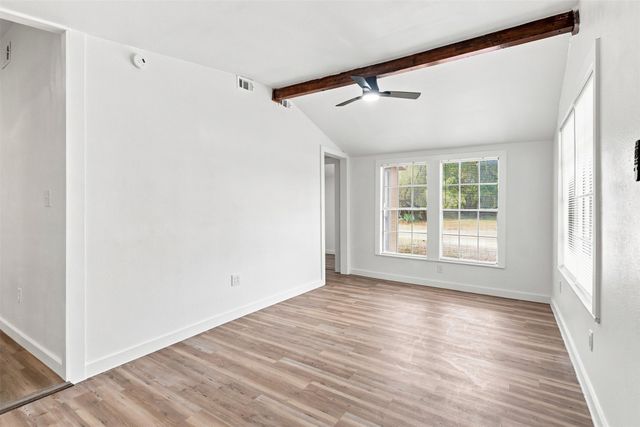 7513 Foster Drive, Lake Worth, TX 76135