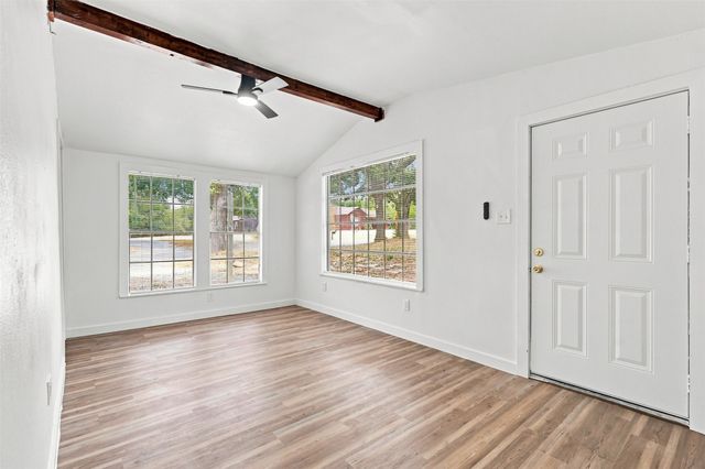 7513 Foster Drive, Lake Worth, TX 76135