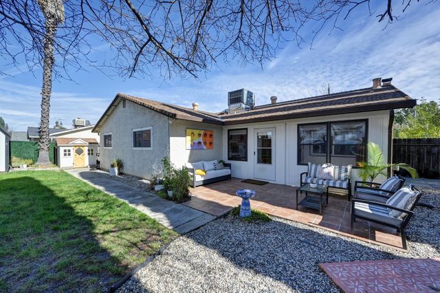 6219 Trajan Dr, Orangevale, CA 95662