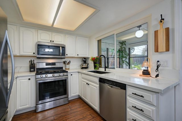 6219 Trajan Dr, Orangevale, CA 95662