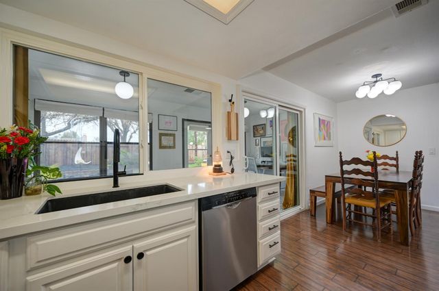 6219 Trajan Dr, Orangevale, CA 95662