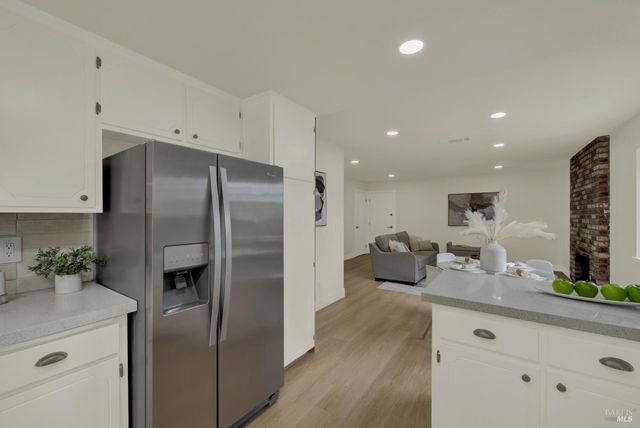 413 Violet Ct, Fairfield, CA 94533