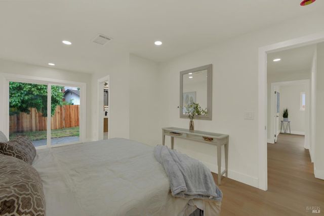 413 Violet Ct, Fairfield, CA 94533