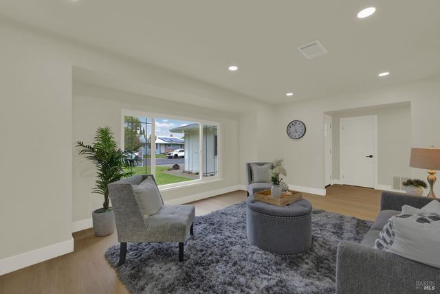 413 Violet Ct, Fairfield, CA 94533