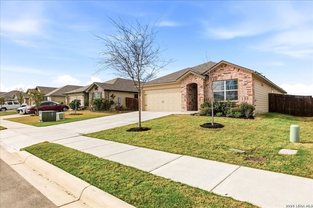311 Great Raft, Cibolo, TX 78108