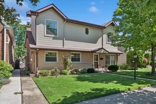 5832 Capulina Avenue, Morton Grove, IL 60053
