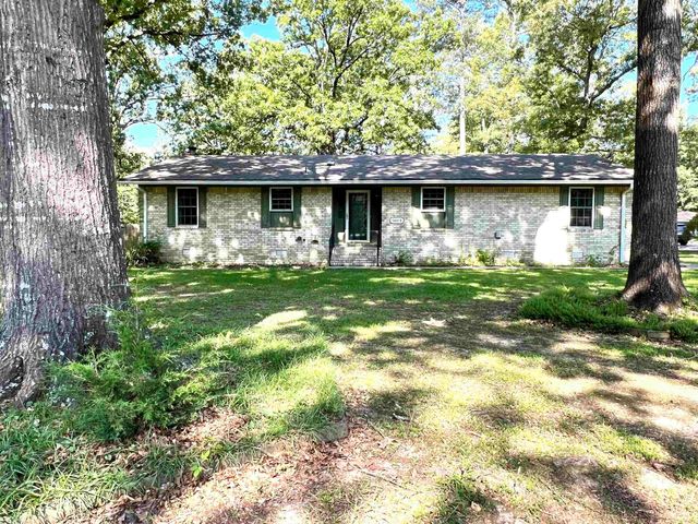 500 E Bobbie’s Circle, Star City, AR 71667
