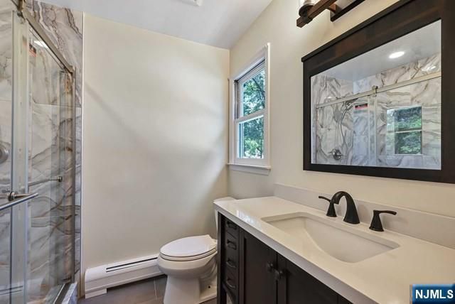5 Skie Drive, Paramus, NJ 07652