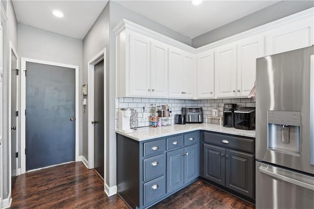 16906 Tucker Court, Basehor, KS 66007