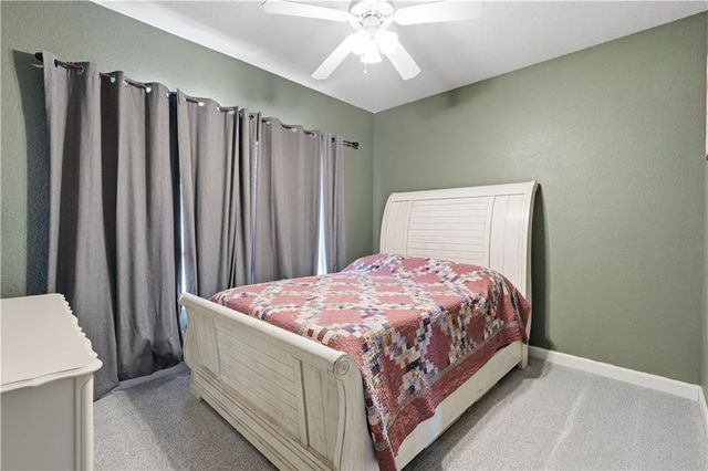 16906 Tucker Court, Basehor, KS 66007