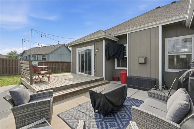 16906 Tucker Court, Basehor, KS 66007