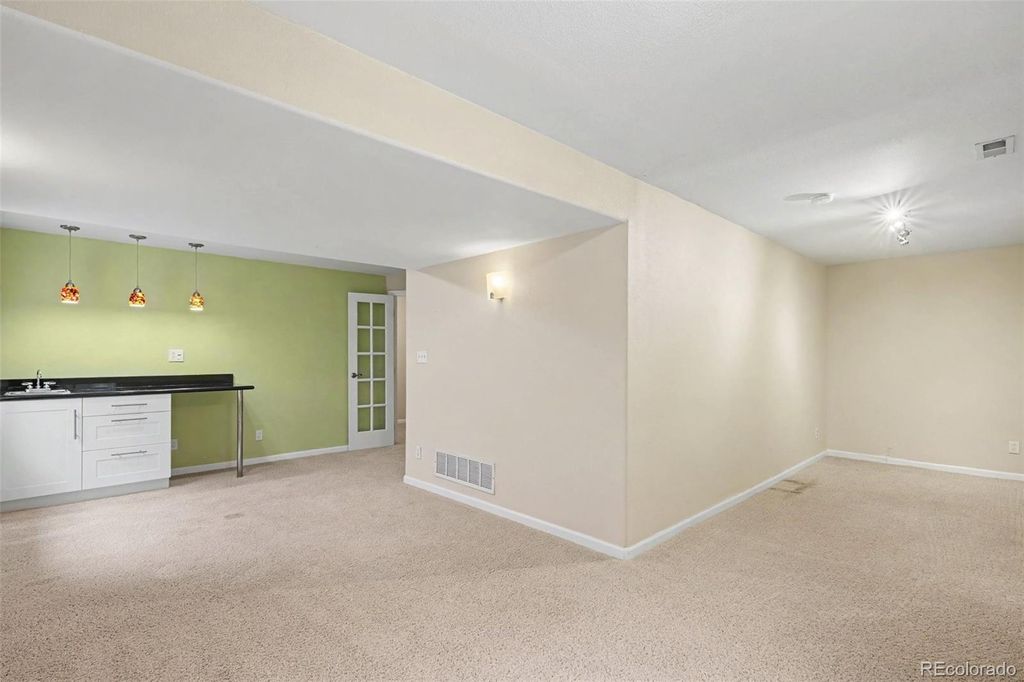 Image 29 of property listing at 5703 S Hannibal Way, Centennial, CO 80015