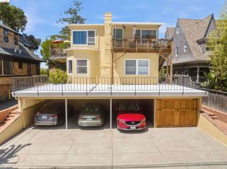 339 Hanover Ave, Oakland, CA 94606