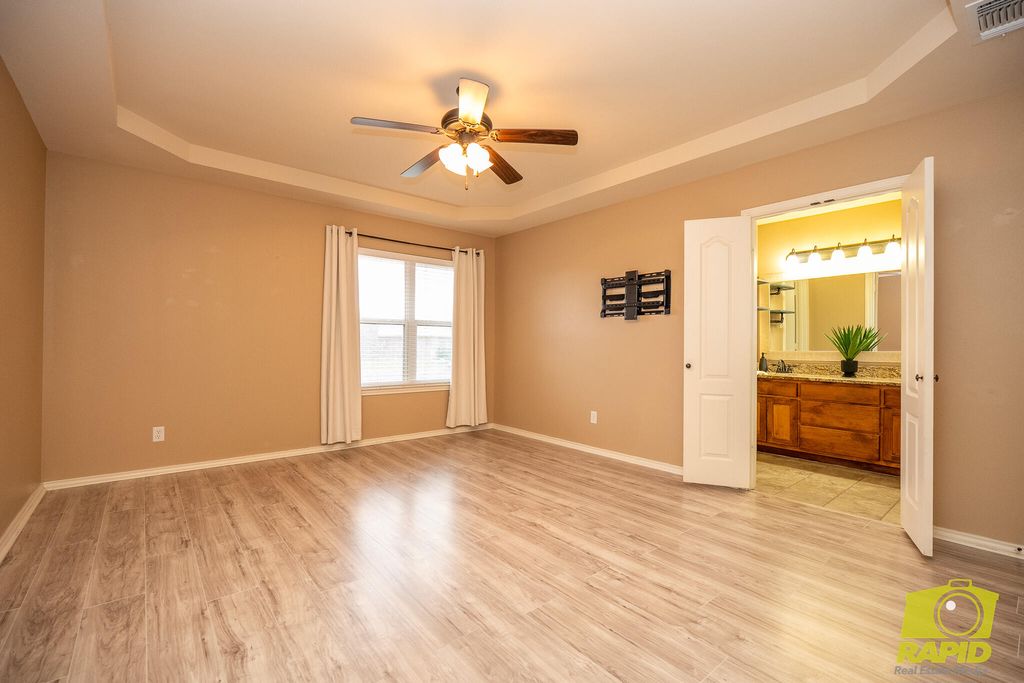 Image 13 of property listing at 4161 Huntleigh Drive, San Angelo, TX 76904