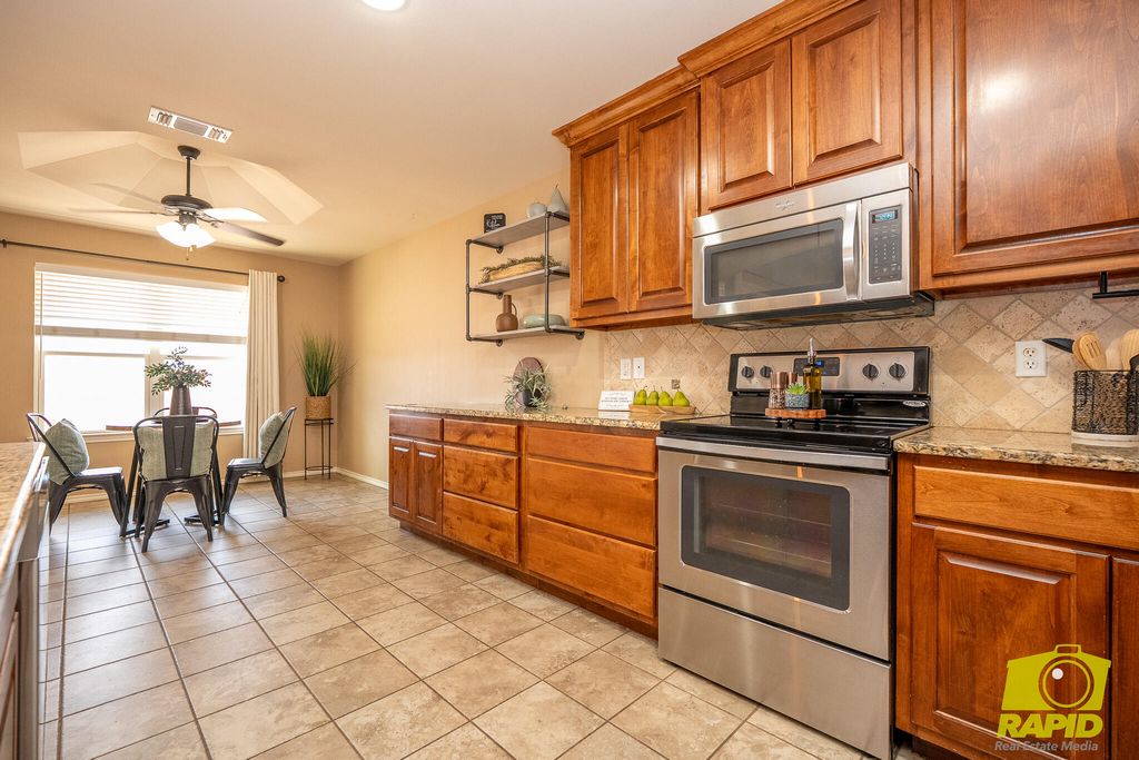 Image 5 of property listing at 4161 Huntleigh Drive, San Angelo, TX 76904