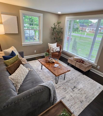 2217 Pinewood Rd, Nashville, TN 37216