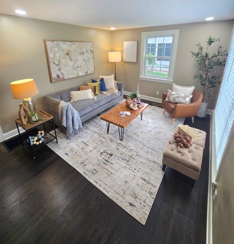 2217 Pinewood Rd, Nashville, TN 37216