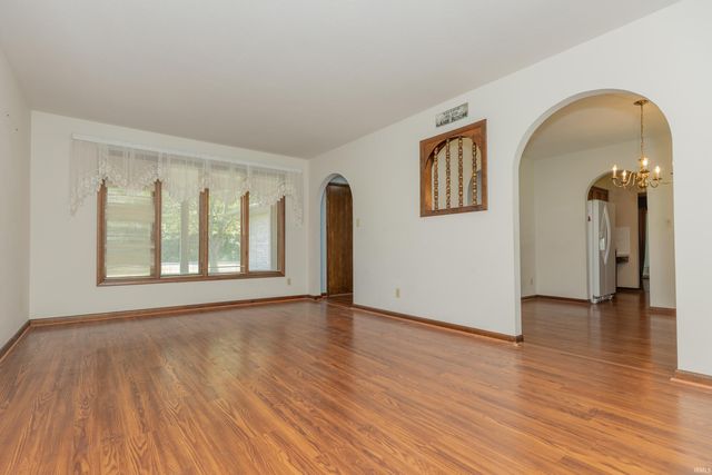 4525 N Ford Road, Mount Vernon, IN 47620