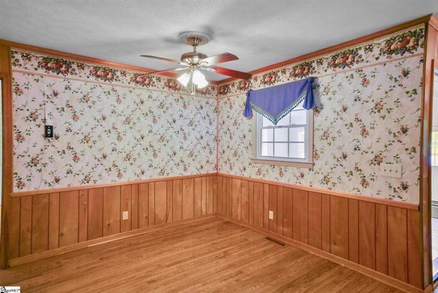 16 Farmington Trail, Travelers Rest, SC 29690