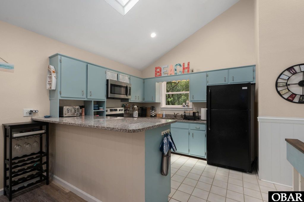 Image 14 of property listing at 502 Nixonton Street, Kill Devil Hills, NC 27948