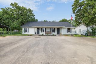 2287 North Earl Rudder, Bryan, TX 77803