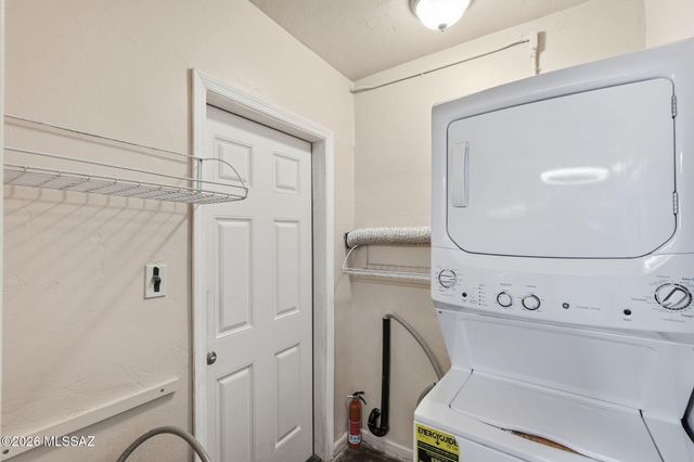 2842 E Stratford Drive, Tucson, AZ 85716