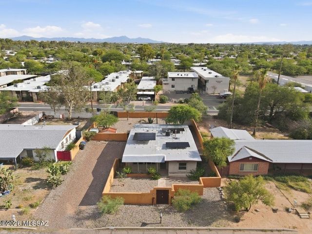 2842 E Stratford Drive, Tucson, AZ 85716