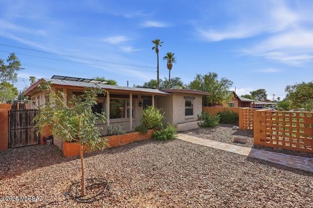 2842 E Stratford Drive, Tucson, AZ 85716
