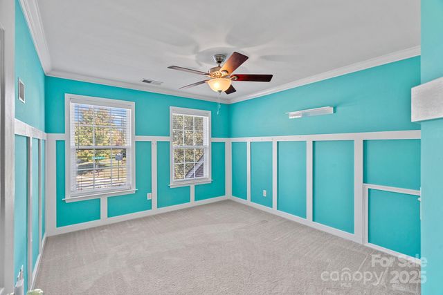 4045 Amber Leigh Way Drive, Charlotte, NC 28269