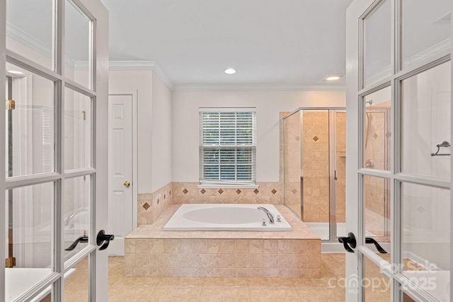 4045 Amber Leigh Way Drive, Charlotte, NC 28269