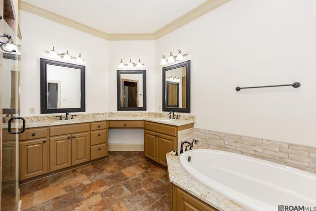 7938 Settlers Cir, Baton Rouge, LA 70810