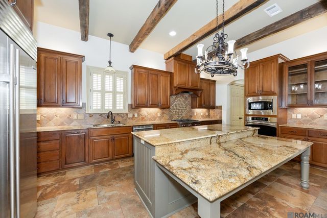 7938 Settlers Cir, Baton Rouge, LA 70810