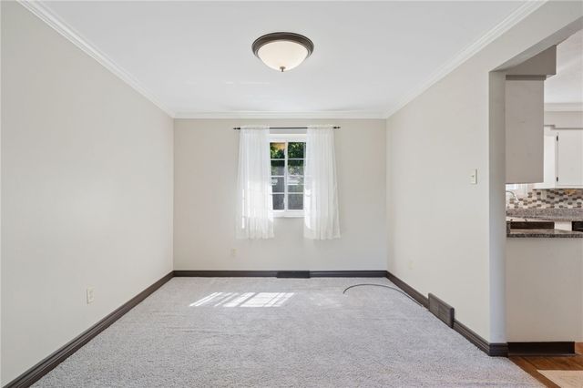 1212 Mountain View Dr, Unity Twp, PA 15601