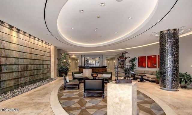 2211 E CAMELBACK Road 104, Phoenix, AZ 85016