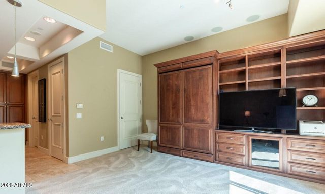 2211 E CAMELBACK Road 104, Phoenix, AZ 85016