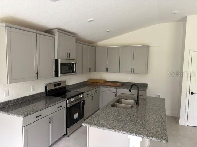 7744 SW 180TH CIRCLE, Dunnellon, FL 34432