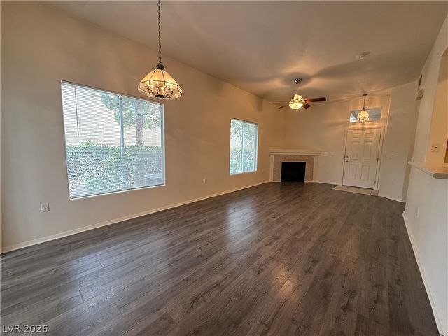 10630 Calico Mountain Avenue 103, Las Vegas, NV 89129