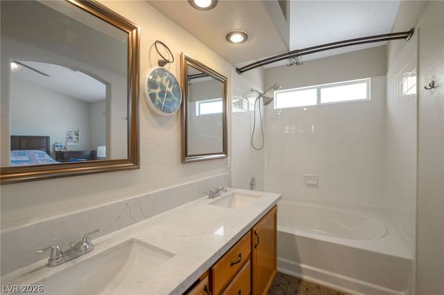 894 Cline Cellars Avenue, Las Vegas, NV 89123