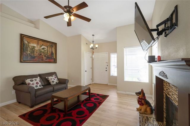 894 Cline Cellars Avenue, Las Vegas, NV 89123