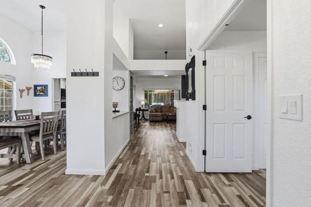 1646 Revere Dr, Roseville, CA 95747