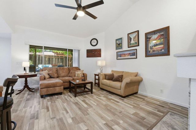 1646 Revere Dr, Roseville, CA 95747