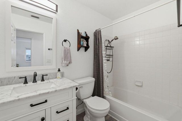 1646 Revere Dr, Roseville, CA 95747