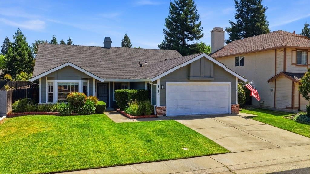 1646 Revere Dr, Roseville, CA 95747