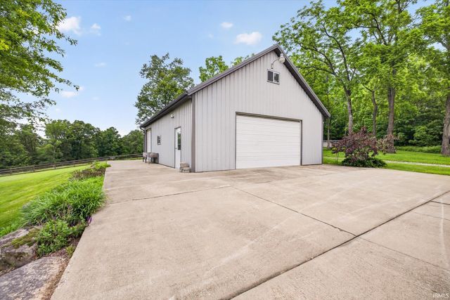 15597 Buck Knob Lane, Loogootee, IN 47553