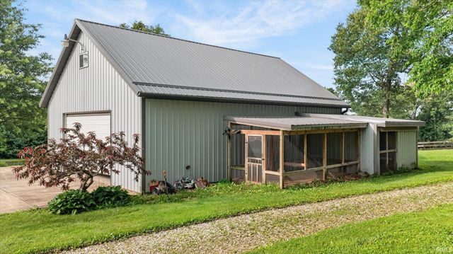 15597 Buck Knob Lane, Loogootee, IN 47553
